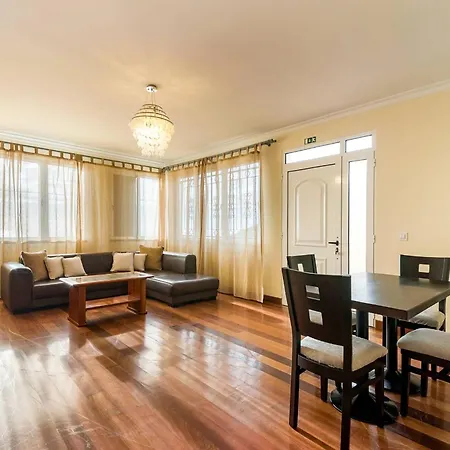 Casa Da Georgina By Galmi וילה ארקו דה קלחטה